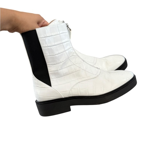 STUART WEITZMAN Lodge Zip Croc Embossed White Zipper Leather Boots - Picture 2 of 12